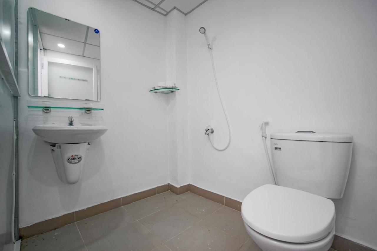 Adora Bui Vien Homestay Хошимин Экстерьер фото