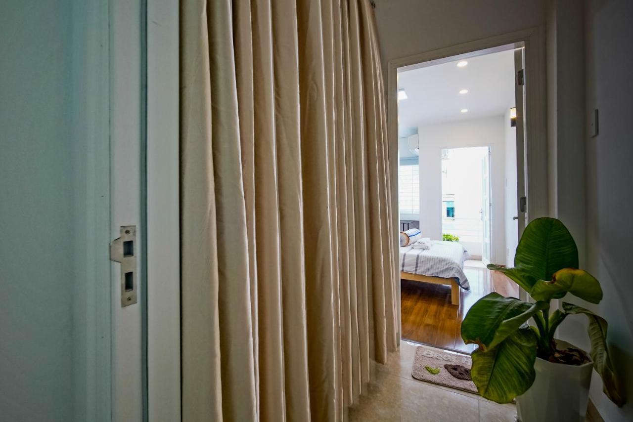 Adora Bui Vien Homestay Хошимин Экстерьер фото